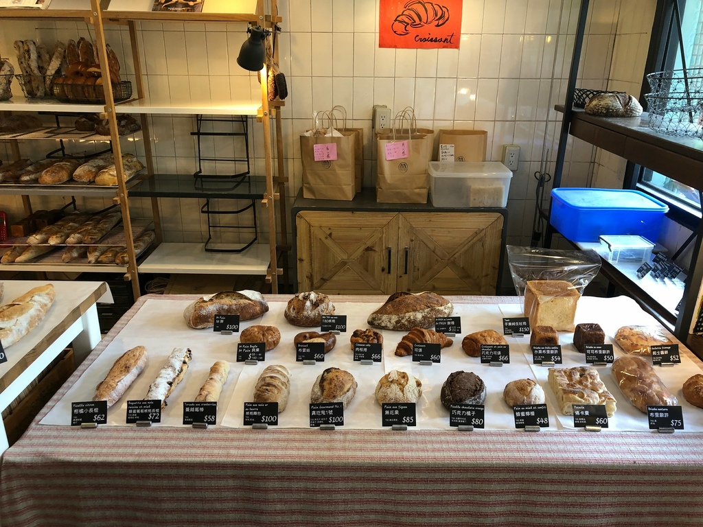 M Pain烘焙屋：隐身在民宅的欧式面包店，Baguette