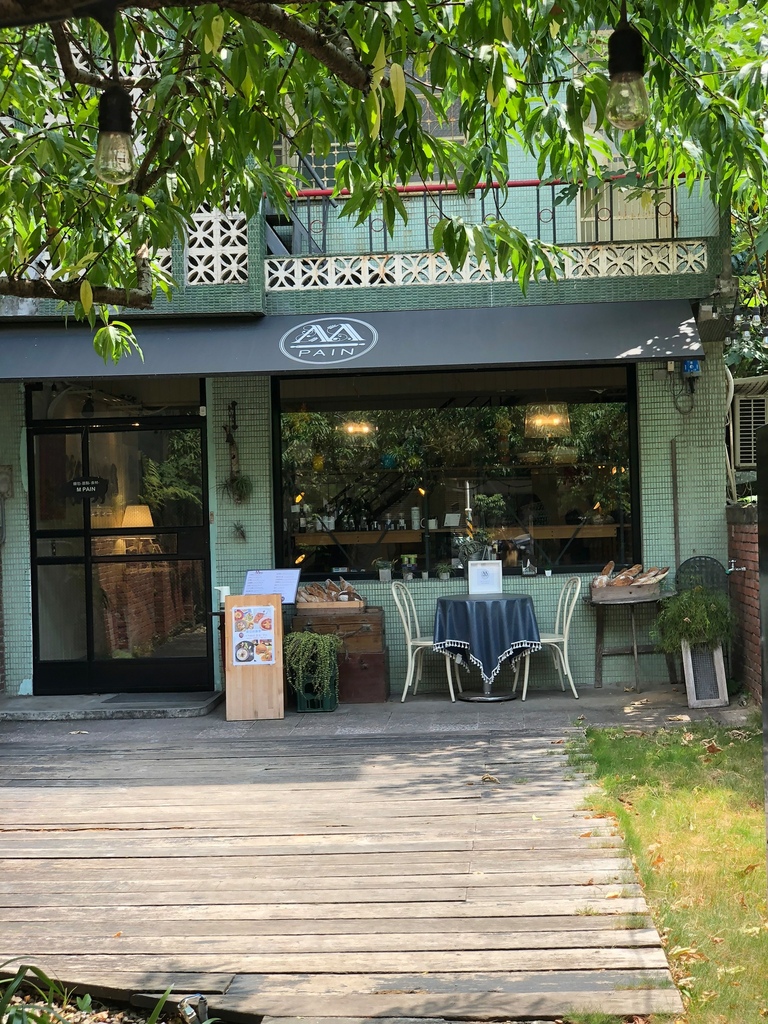 M Pain烘焙屋：隐身在民宅的欧式面包店，Baguette