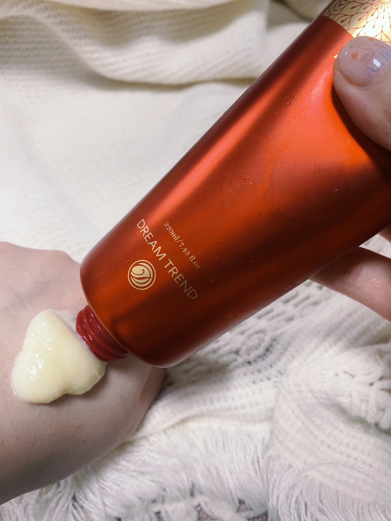 凱夢德芮婭皇家蜂王乳系列-沐浴乳、洗髮乳、護髮膜