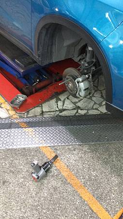 566741556.212296.jpg 566741556.212296.jpg