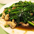 11韭菜炒墨斗魚