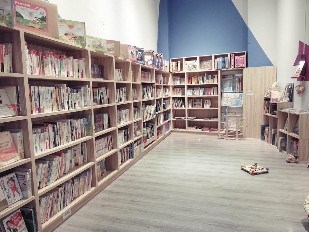 SAM_8818 承億小鎮慢讀書店.嘉義景點美食.嘉義兩天一夜輕旅行.嘉義一日遊行程推薦.大花說.嘉義住宿推薦