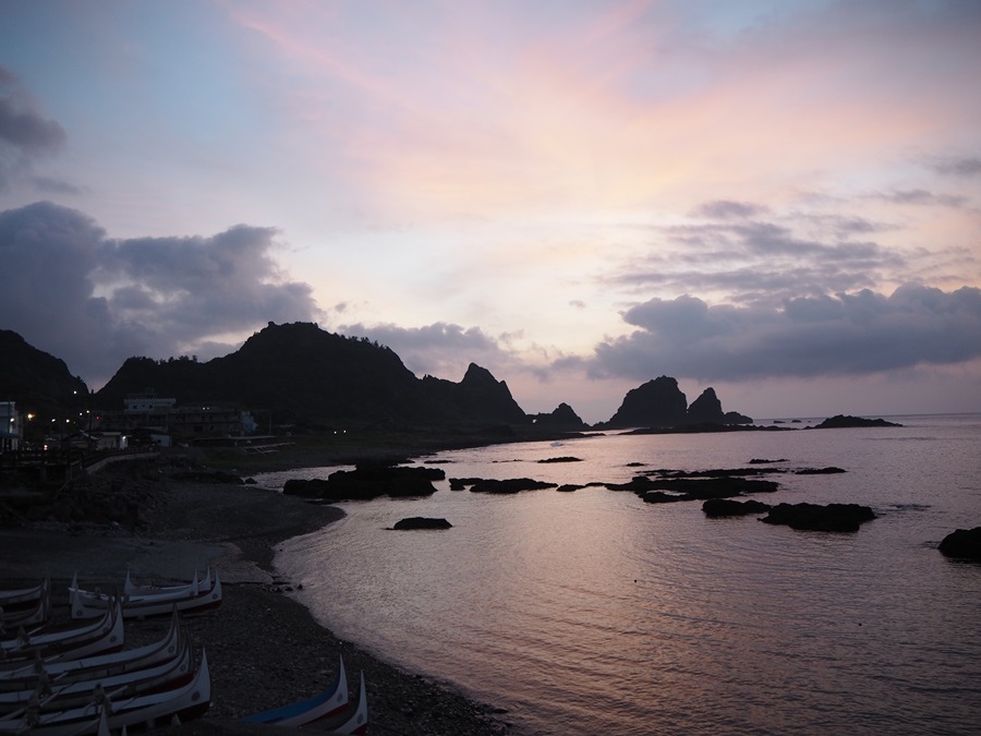 蘭嶼旅遊.蘭嶼四天三夜景點行程推薦.蘭嶼民宿推薦.蘭嶼交通.蘭嶼旅遊注意事項.蘭嶼必吃美食必玩行程.大花說.蘭嶼重要活動