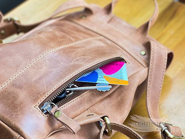 【網購】開箱 CALTAN 輕巧典雅後背包｜無腦穿搭免煩惱！