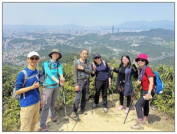 猴山岳步道健走-01.jpg