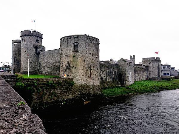 2016-10-03-18-07-02.jpg 2016-10-03-18-07-02.jpg