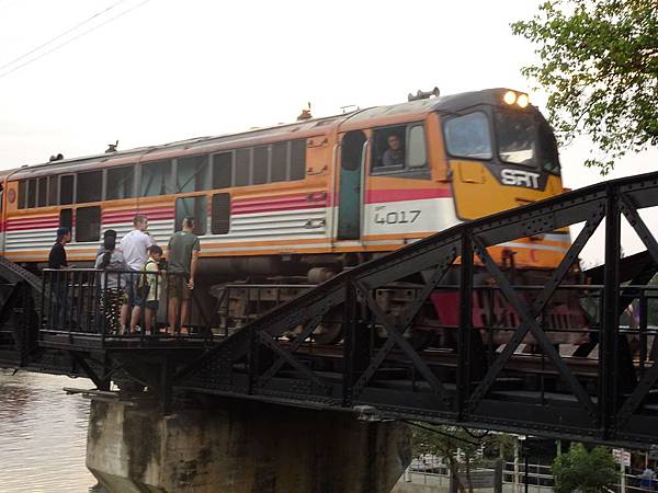 DSC00201.jpg DSC00201.jpg