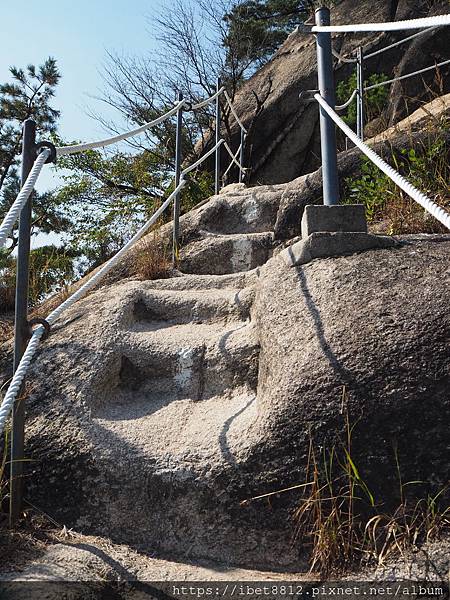 。首爾行程-獨立門站 // 在哪裡都要去登山！難度 ★ ★ 