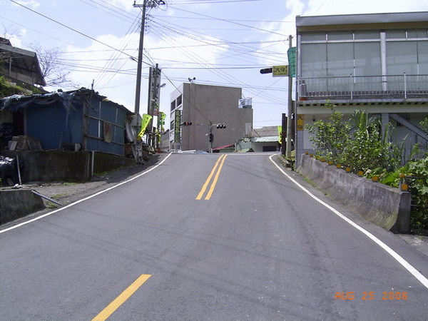 終點，上面就是台18阿里山公路