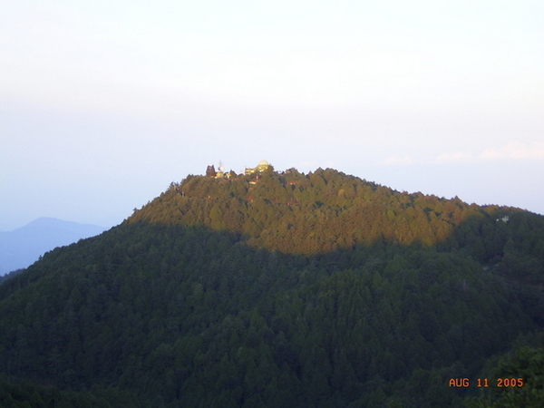 我也不知道是哪座山