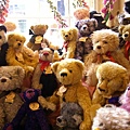 2007.05.26 Elm Hill Teddy Bear Shop (14).JPG