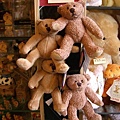 2007.05.26 Elm Hill Teddy Bear Shop (31).JPG