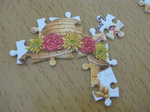 2011.08.03 36片8月份心鼻貓杯墊 (1).JPG