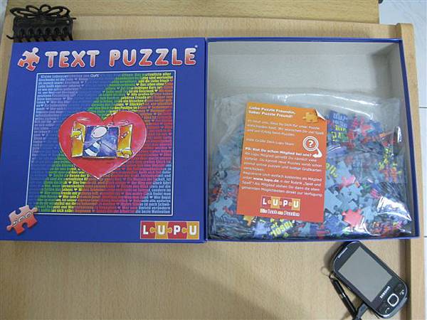 2011.08.24 500 pcs Oups text puzzle (9).JPG