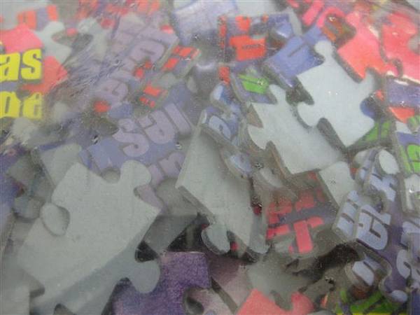 2011.08.24 500 pcs Oups text puzzle (12).JPG