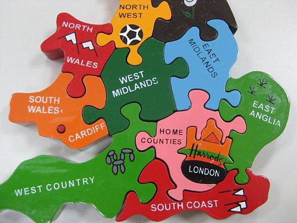 2011.09.22 15 pcs Harrod's England Map (34).jpg