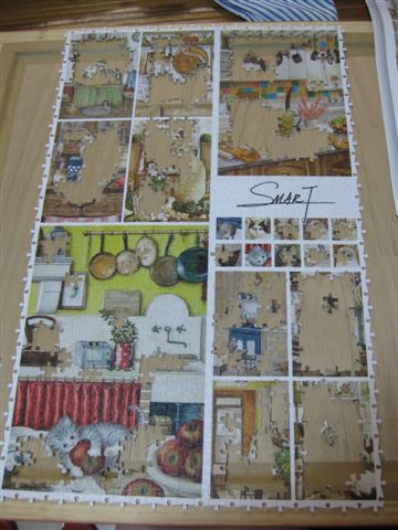 2011.10.09-10 1000 pcs 廚房與貓作品集 1 (3).JPG