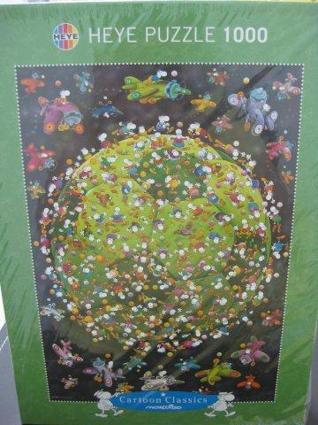 2011.10.28 1000 pcs 繞著足球跑 (1).jpg