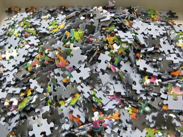 2011.10.28 1000 pcs 繞著足球跑 (2).jpg