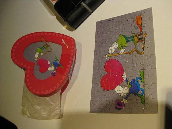 2011.11.05 48 pcs Measuring Love (14).jpg