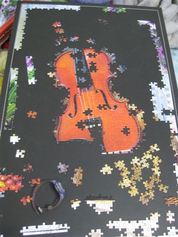 2011.12.12 1000 pcs Violin's Melody (2).JPG