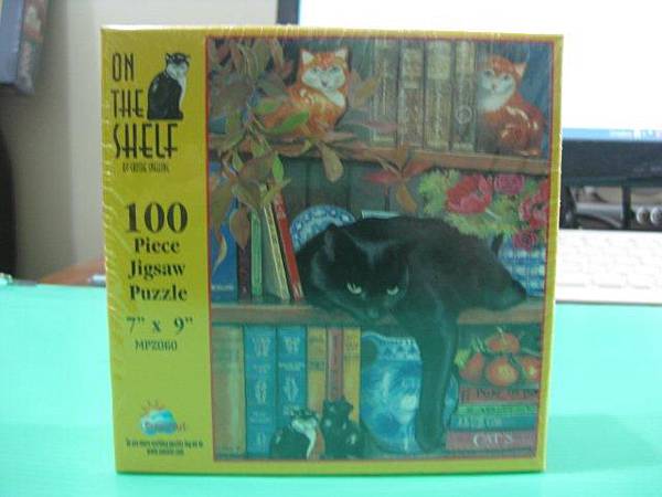 2012.06.05 100P On The Shelf (1)