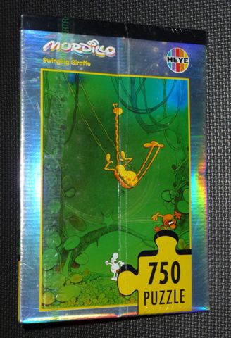 750 pc-Swinging Giraffe-LTD EDN-b.JPG
