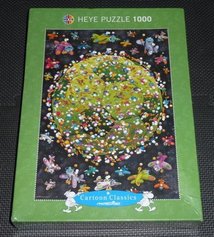 1000 pc-Classics-Football.JPG
