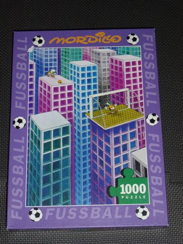 1000 pc-Fussball-Penalty Kick.JPG