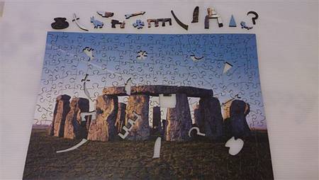 2013.08.05 250P  Stonehenge, View form the North East at sunrise (5).jpg
