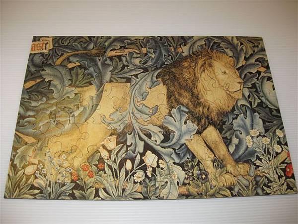 2013.08.19 100P Detail from 'The Forest ' tapestry, 1887 (3).JPG