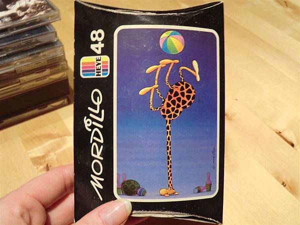 Girafe jongleuse.JPG