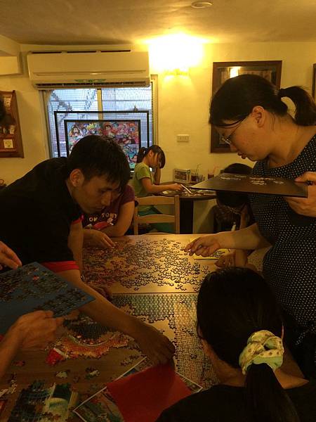 2015.05.23 2000pcs Fantasia, Carnival Moon (9).jpg