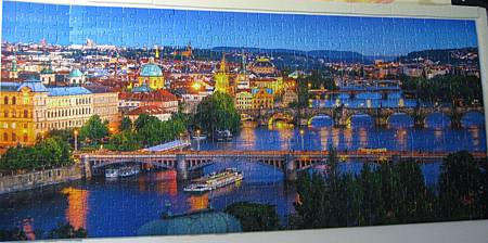 2017.10.27 600pcs Prague at Night (1).JPG