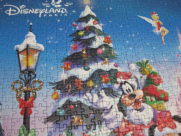 2017.12.16 1000pcs Disneyland Paris - Christmas (2).JPG