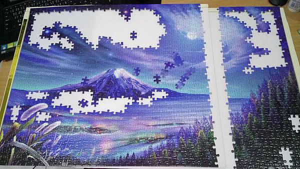 2018.07.22 1000pcs 月光下的富士山.jpg