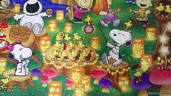 2018.10.25 500pcs Snoopy Lantern Party (4).jpg