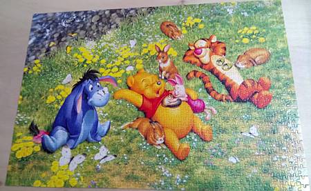 2019.01.11 1000pcs Winnie the Pooh.jpg