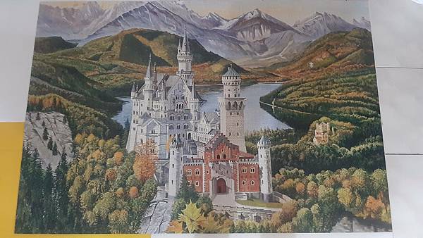 2021.05.27 6000pcs Neuschwanstein Castle (1).jpg