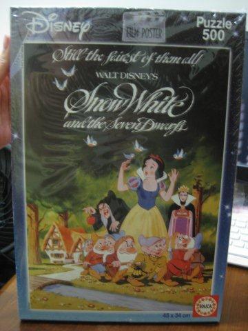 2011.05.13 500 pcs Snow White Film Poster (1).jpg