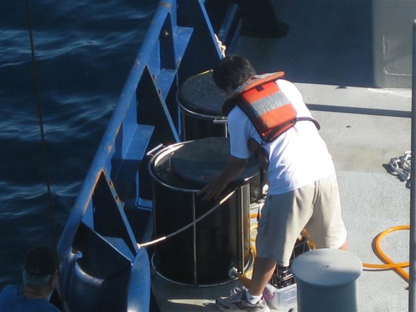 2009.08.20 2300 Ship details (16).JPG