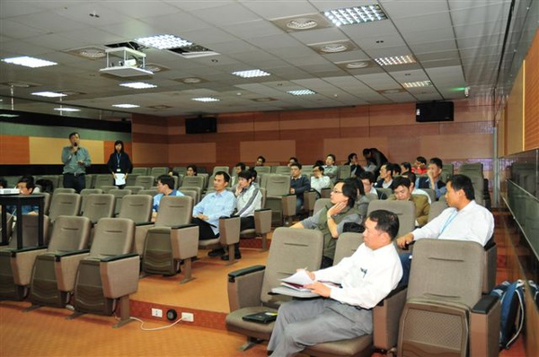 2009.12.15 TORI-CODAR說明會 (3).JPG