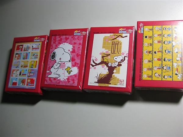 2010.03.29 迷你204片Snoopy拼圖_60週年慶.JPG