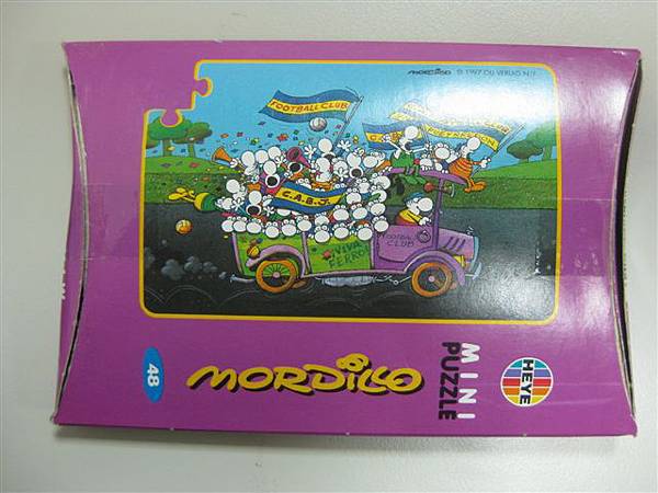 2011.05.12 48 pcs Football Club, 1997 Mordillo.JPG