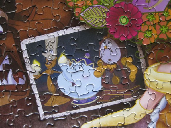 2011.04.30 500 pcs Disney Portrait Series of Belle (16).JPG