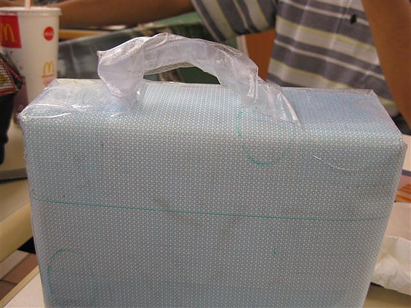 2010.07.10 烏龍院設計之膠帶提袋.JPG