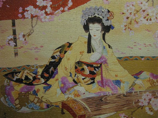 2011.02.05 1000 pcs 春代：彈古琴 (5).JPG