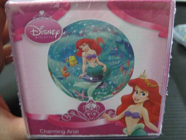 2011.04.05 60 pcs Charming Ariel (4).jpg