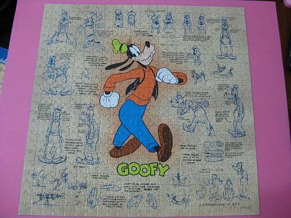 2011.05.14 500 pcs Goofy Sketchbook   (2).jpg