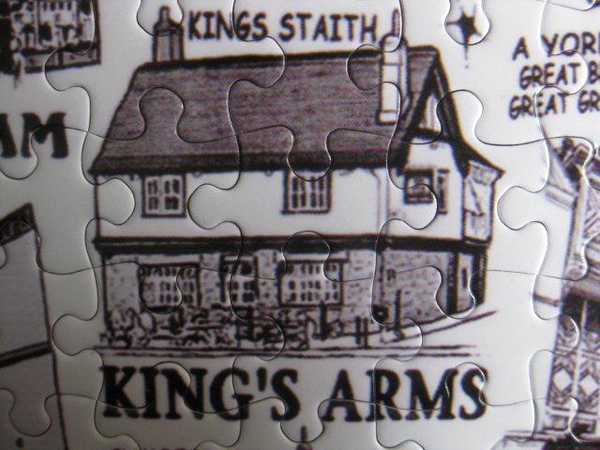 2010.11.14 300 pcs York City Heritage Pub Crawl_King's Arms.jpg